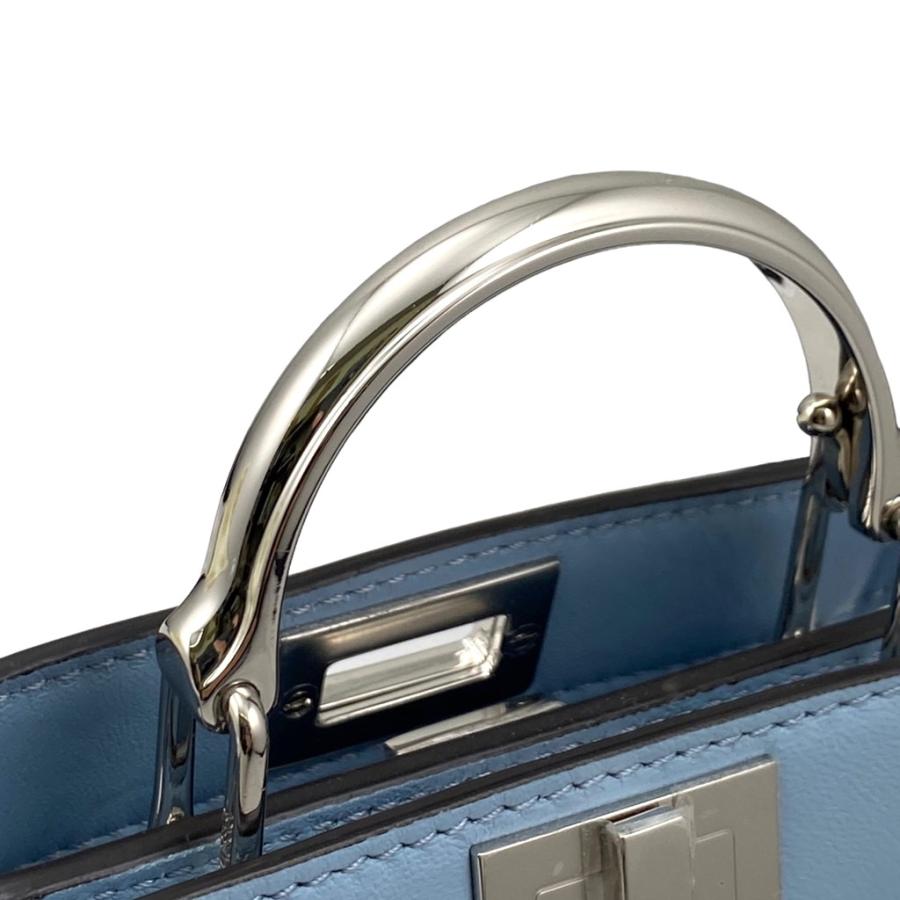 FENDI（フェンディ） ナノ ピーカブー マキシハンドル ナッパレザー