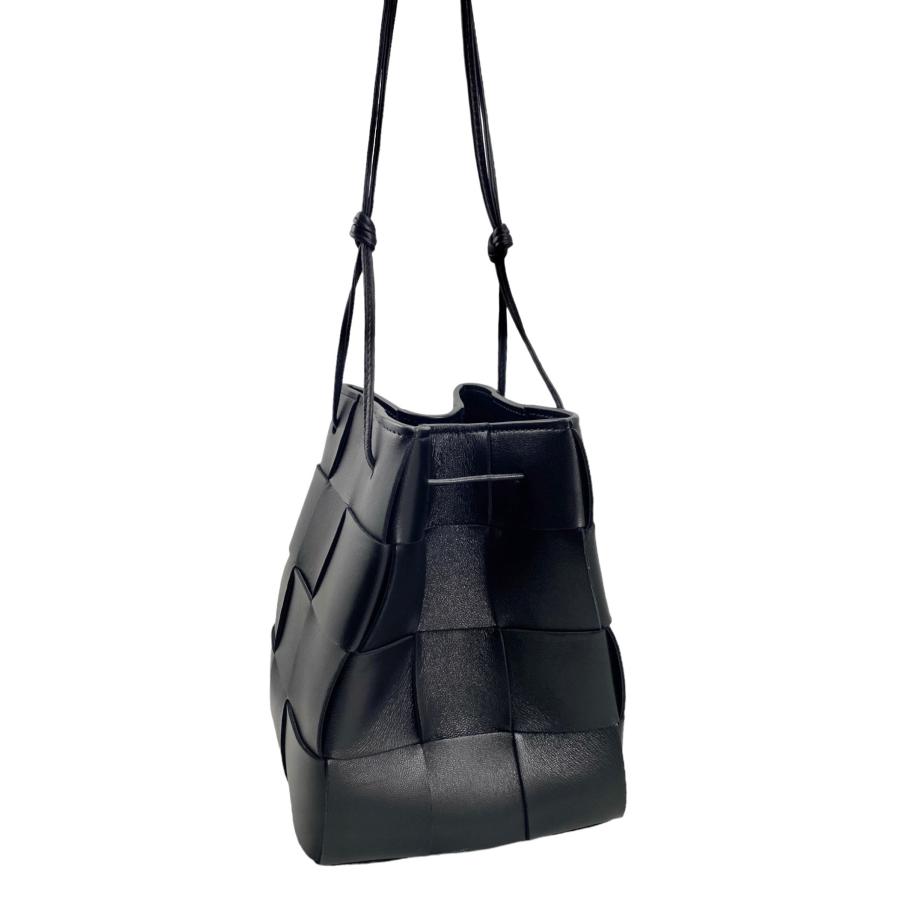 BOTTEGA VENETA ボッテガヴェネタ カセット バケットバッグ