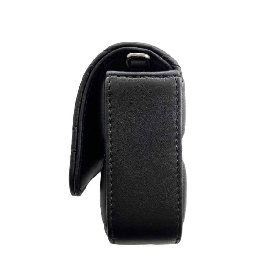 Lady Dior ディオール レディディオール フォンポーチ ラムスキン