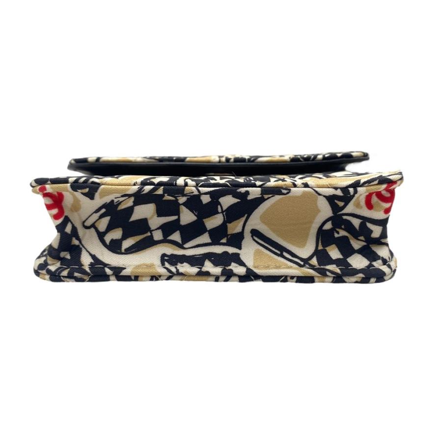 CHANEL シャネル ミニチェーンショルダー イヤーエンドギフト