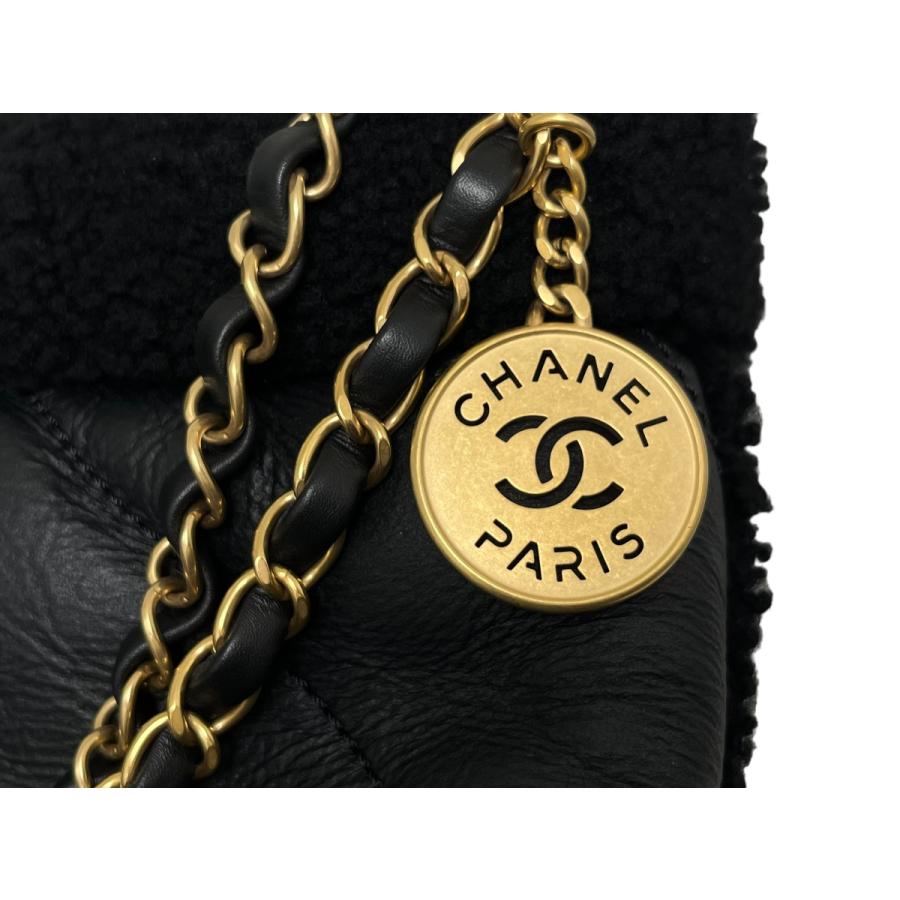 CHANEL（シャネル） シャネル22 スモール ハンドバッグ チェーン