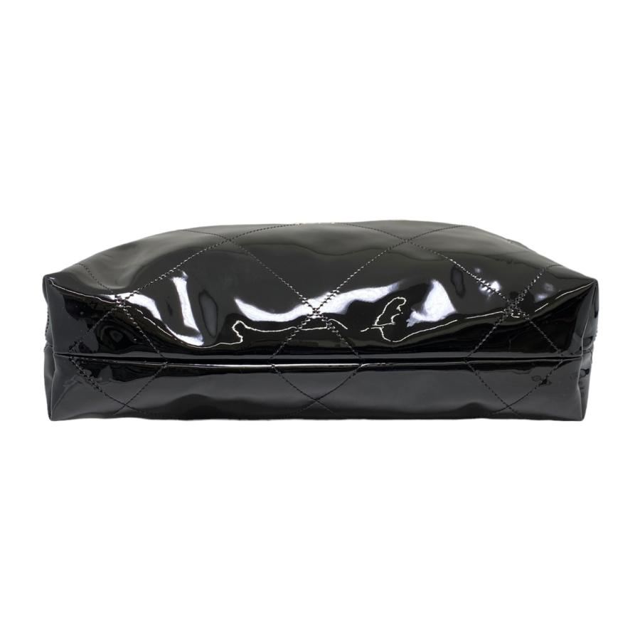 CHANEL（シャネル） 22 スモールハンドバッグ AS3260 チェーン
