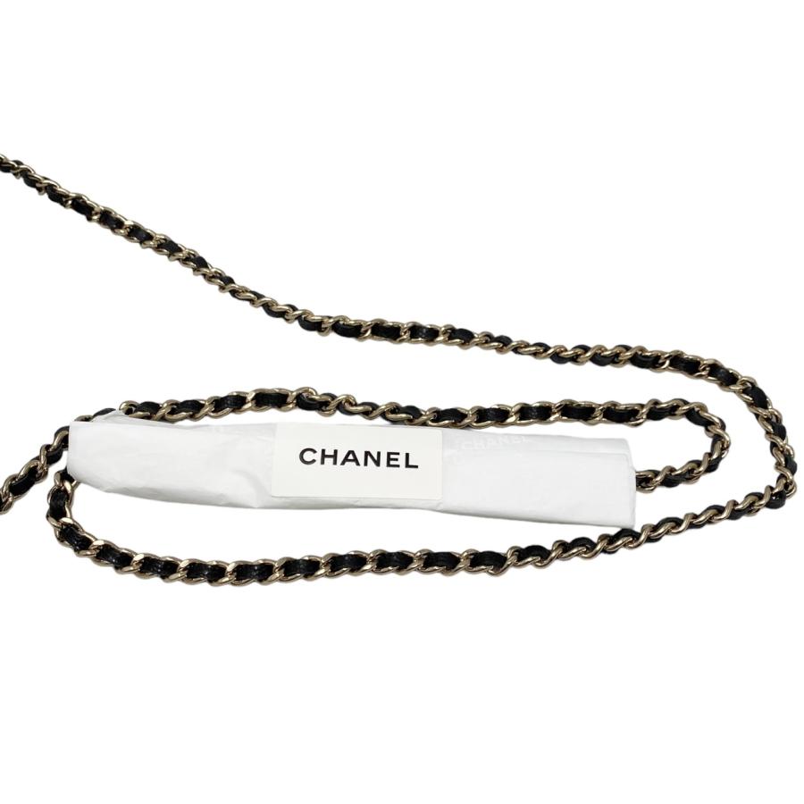 CHANEL（シャネル） ショルダーバッグ チェーンウォレット マトラッセ
