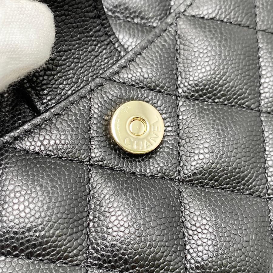 CHANEL（シャネル） ショルダーバッグ チェーンウォレット マトラッセ