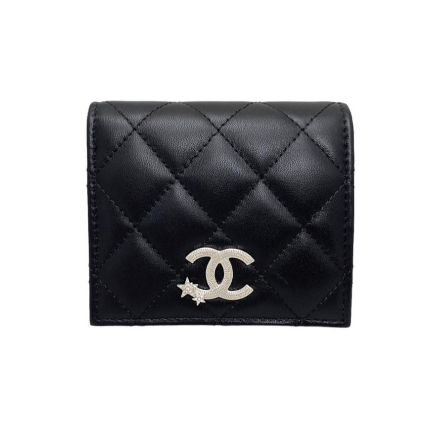 CHANEL シャネル 2つ折り財布 AP3726 マトラッセ ラムスキン ココ  