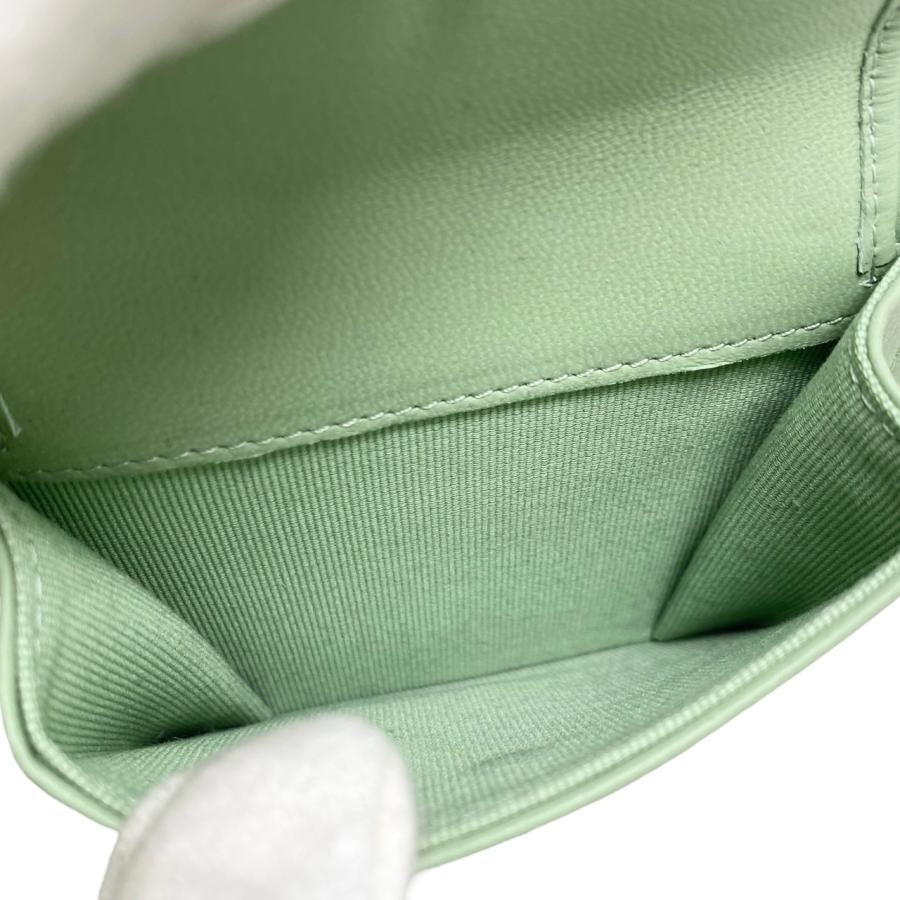 CHANEL シャネル 2つ折り財布 AP3726 マトラッセ ラムスキン