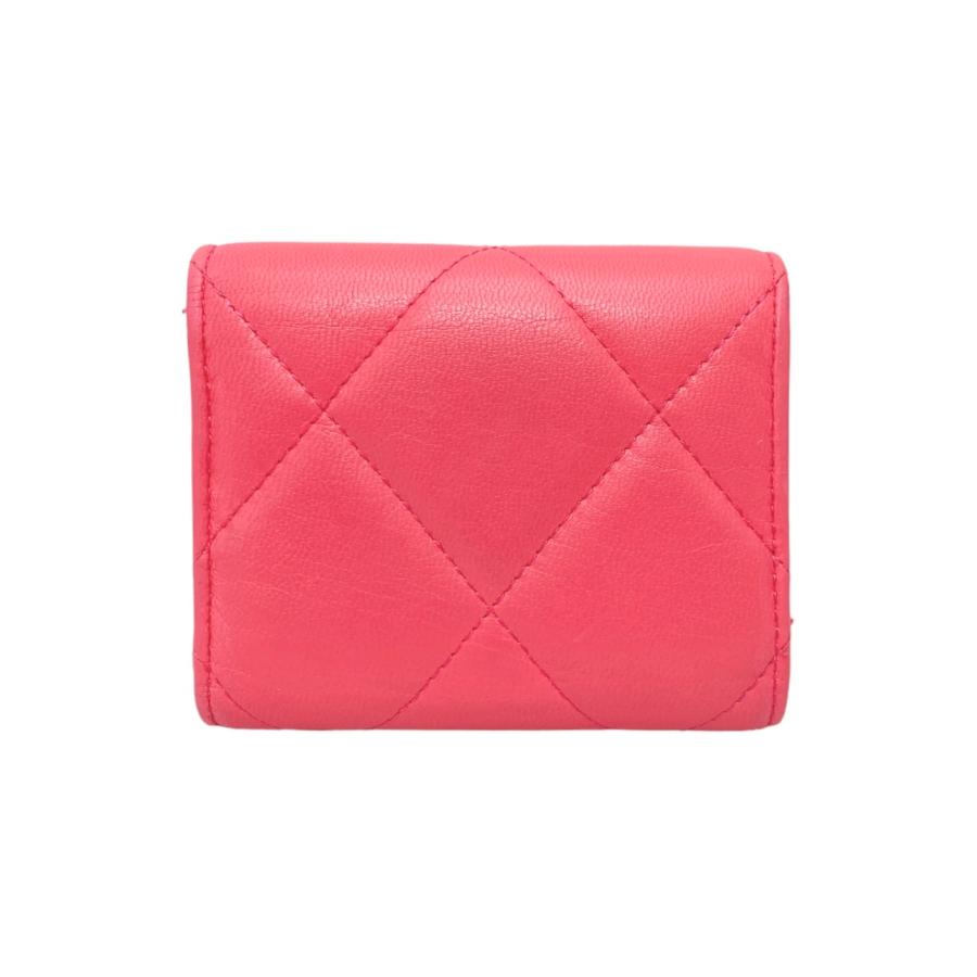 A✨ CHANEL ディズヌフ19 三つ折り財布 マトラッセ ココマーク マトラッセ 美品 シャネル CHANEL19 ディズヌフ ココマーク