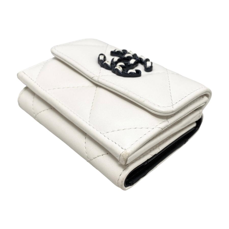 CHANEL シャネル19 3つ折り財布 スモールフラップウォレット