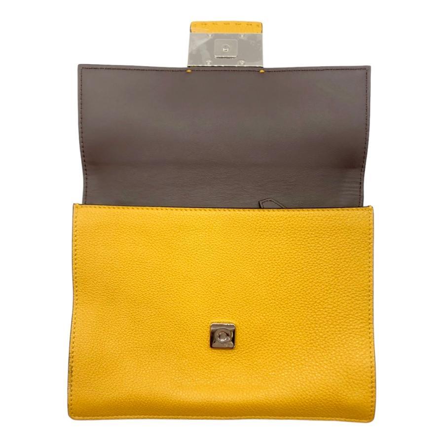 FENDI（フェンディ） ショルダーバッグ フラット バゲット ミディアム