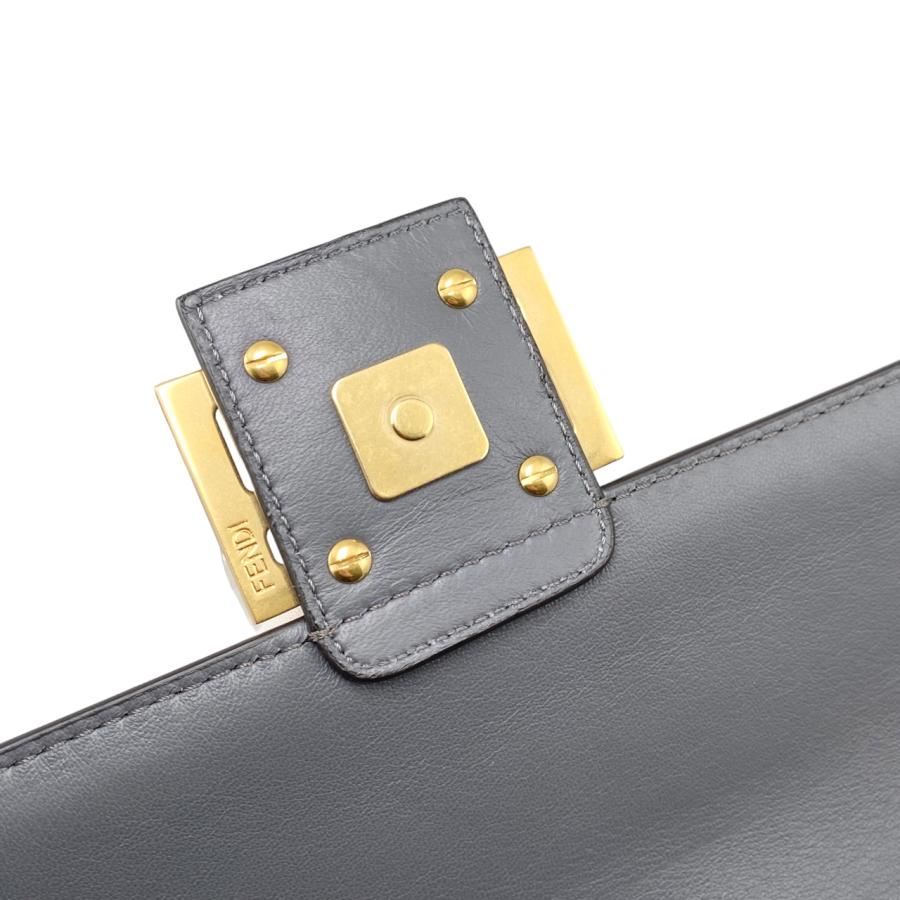 FENDI（フェンディ） ショルダーバッグ バゲット チェーン バッグ