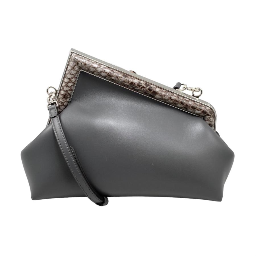 FENDI フェンディ ショルダーバッグ ファースト スモールバッグ
