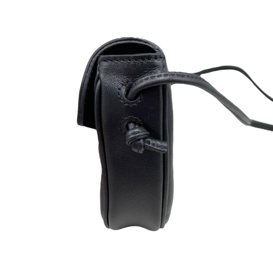セリーヌ ショルダーバッグ ミニ トライアングル ロゴ レザー 10I193DMO CELINE ポシェット 黒 CELINE（セリーヌ） ショルダーバッグ トライアングル 10I193DMO.38SI