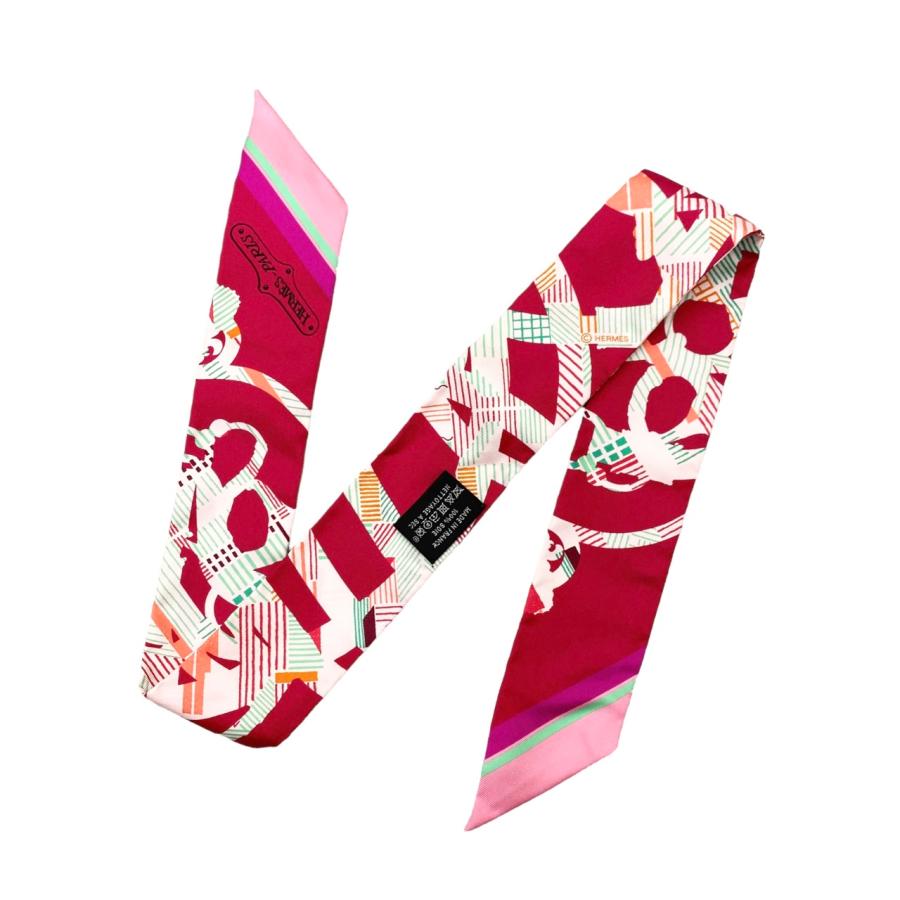 HERMES（エルメス） シルクスカーフ ツイリー カヴァルカドゥール