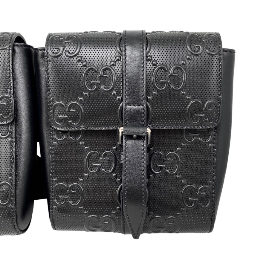 GUCCI ボディバッグ ブラック ロゴパターン グッチ】GGパターンの黒リュック、ボストン、ミニバッグに注目。秋一番