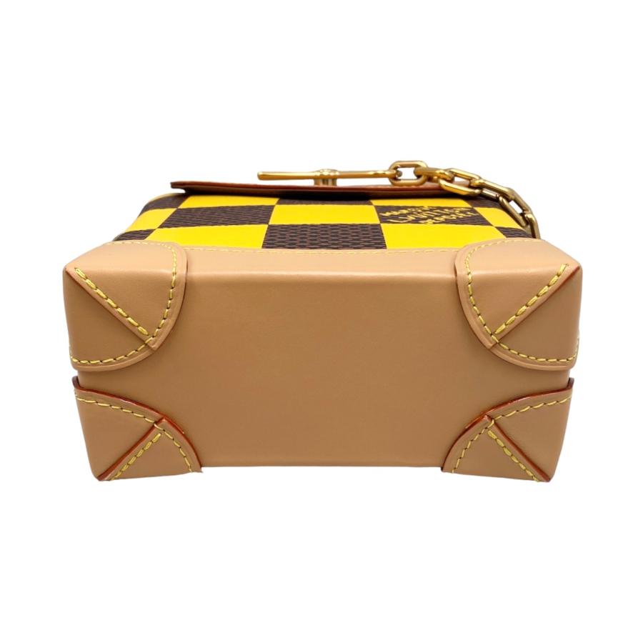 LOUIS VUITTON（ルイ・ヴィトン） ショルダーバッグ ナノ