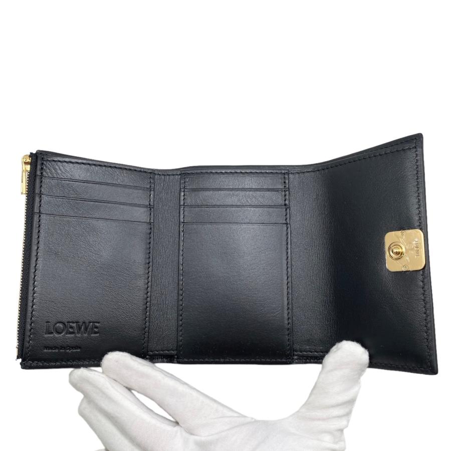 LOEWE ロエベ 3つ折り財布 パファー アナグラム バーティカル