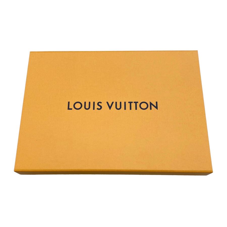 LOUIS VUITTON（ルイ・ヴィトン） 半袖Tシャツ グラフィックLV
