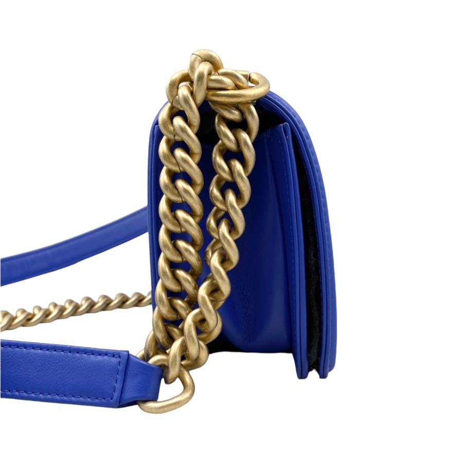 CHANEL シャネル ボーイシャネル ショルダーバッグ Vステッチ チェーン