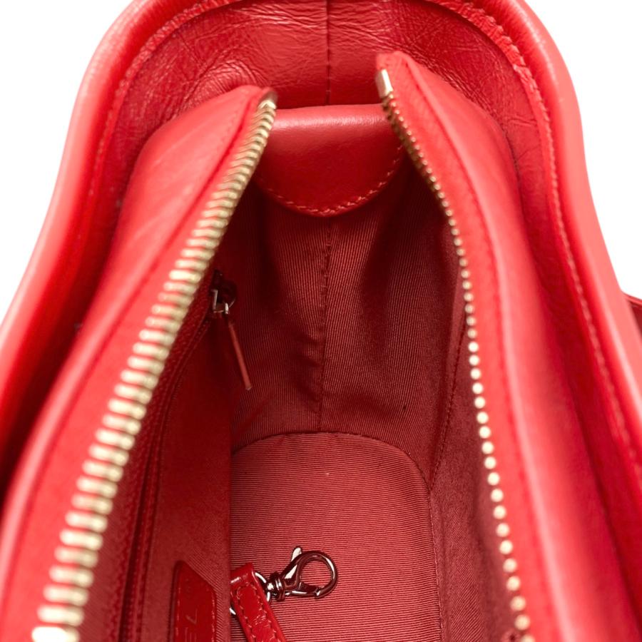 LOUIS VUITTON（ルイ・ヴィトン） シャネル ショルダーバッグ