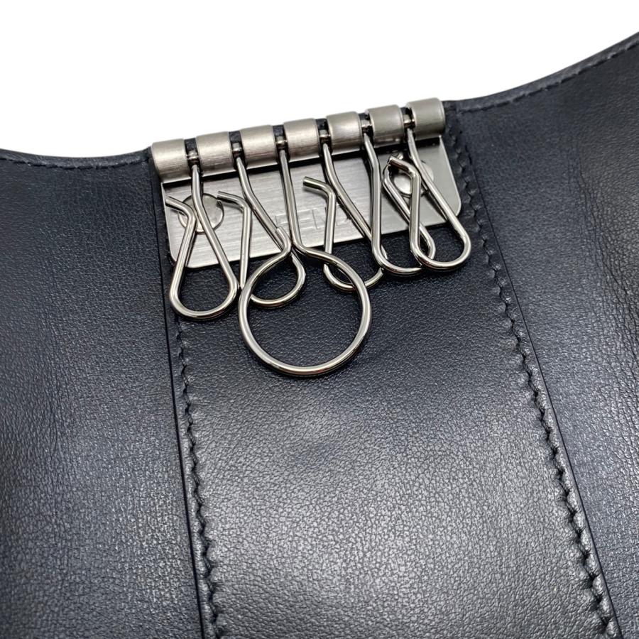 FENDI（フェンディ） 6連キーケース ロゴ 7AP011 ALA8 F1Z35 ブラック