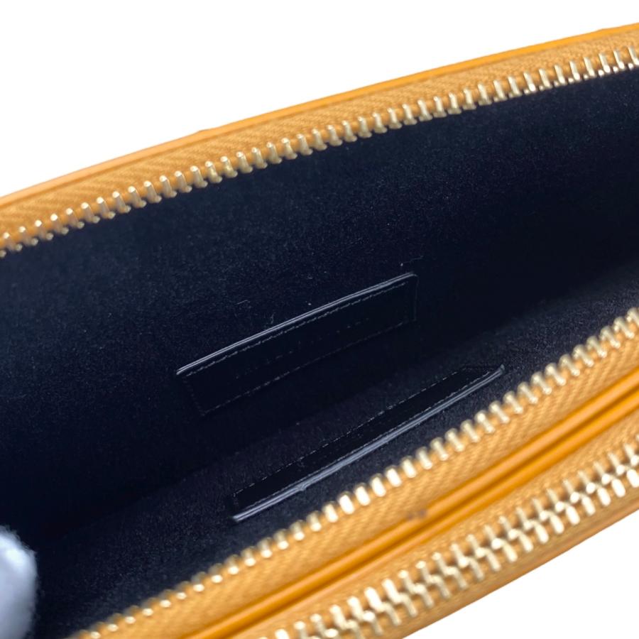 GOLD金具 SAINT LAURENT サンローラン ショルダーバッグ SAINT LAURENT サンローラン ショルダーバッグ チェーン ロゴ