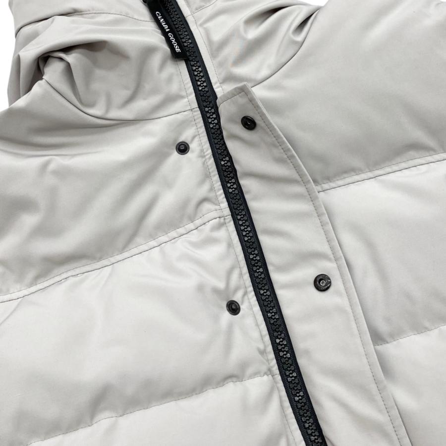 CANADA GOOSE（カナダグース） ダウンジャケット マクミラン パーカ