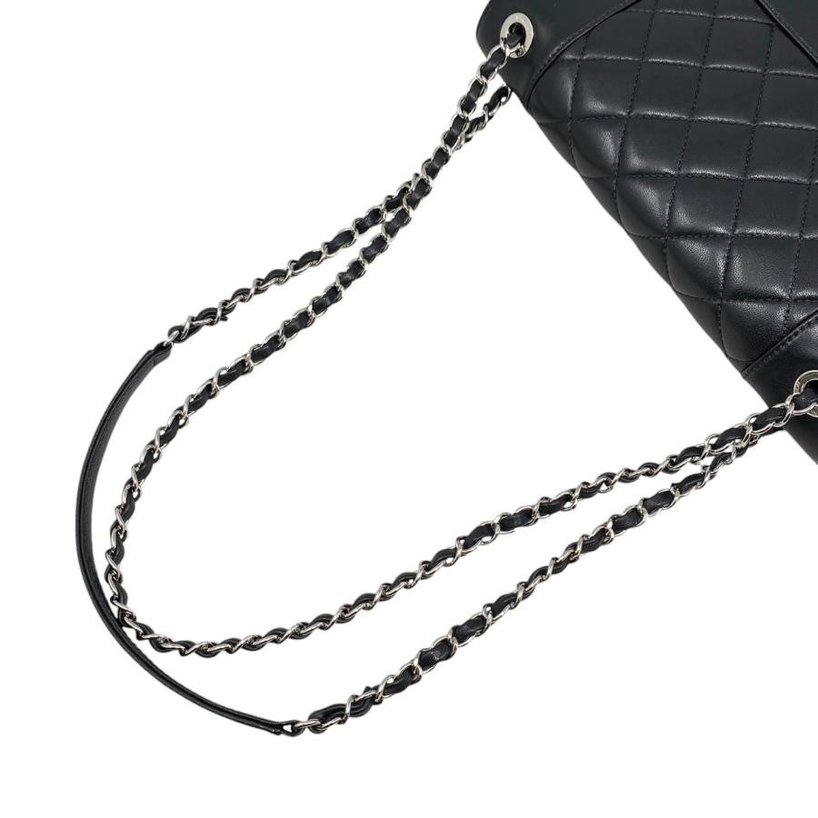 CHANEL（シャネル） ショルダーバッグ マドモアゼル Wフラップ