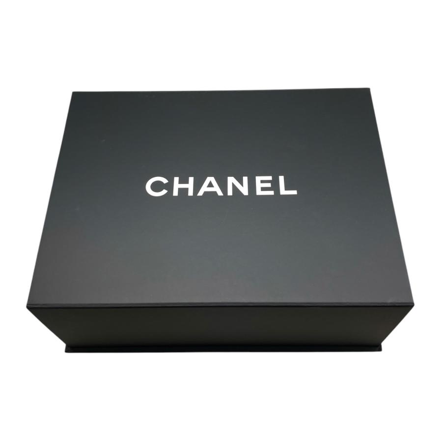 超美品 シャネル マドモアゼル マトラッセ ポーチ ココマーク ラムスキン 黒 CHANEL（シャネル） ショルダーバッグ マドモアゼル Wフラップ