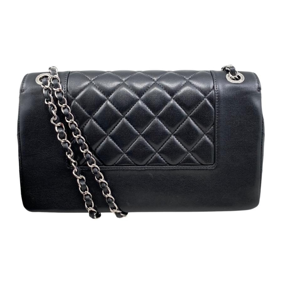 CHANEL（シャネル） ショルダーバッグ マドモアゼル Wフラップ