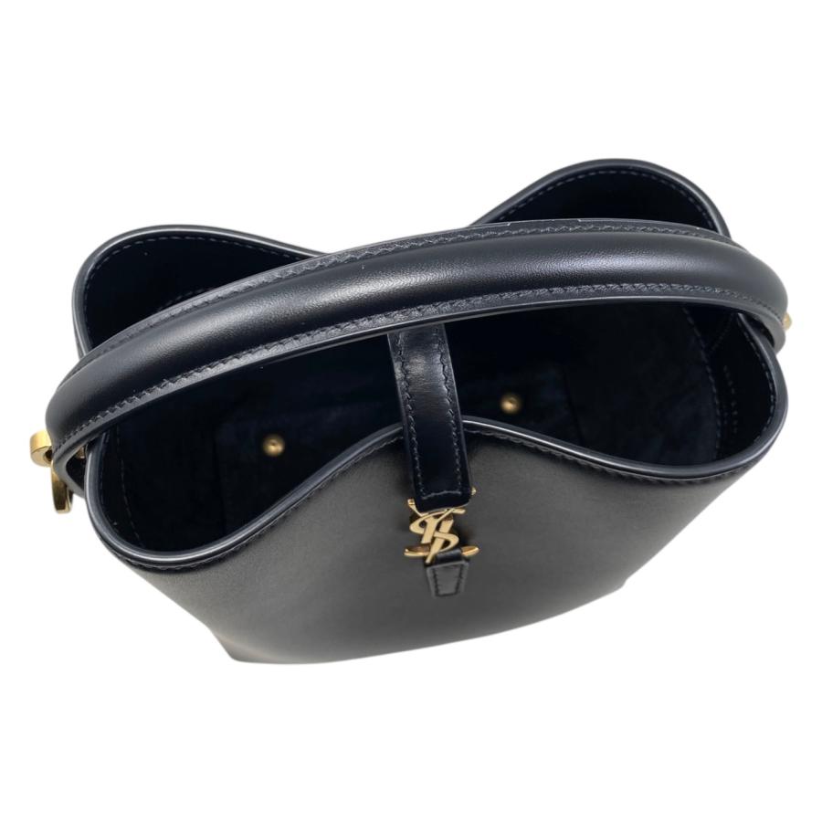 SAINT LAURENT ブラックレザー ハンドバッグ Saint Laurent Bold レザーハンドバッグ | ブラック | FARFETCH JP