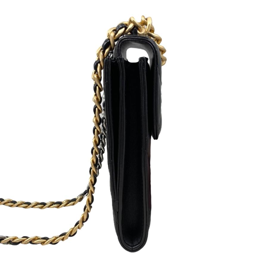 CHANEL シャネル ショルダーバッグ チェーン フォンホルダー