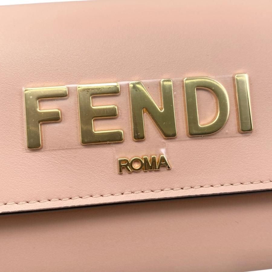 FENDI（フェンディ） 2つ折り長財布 チェーンコンチネンタルウォレット
