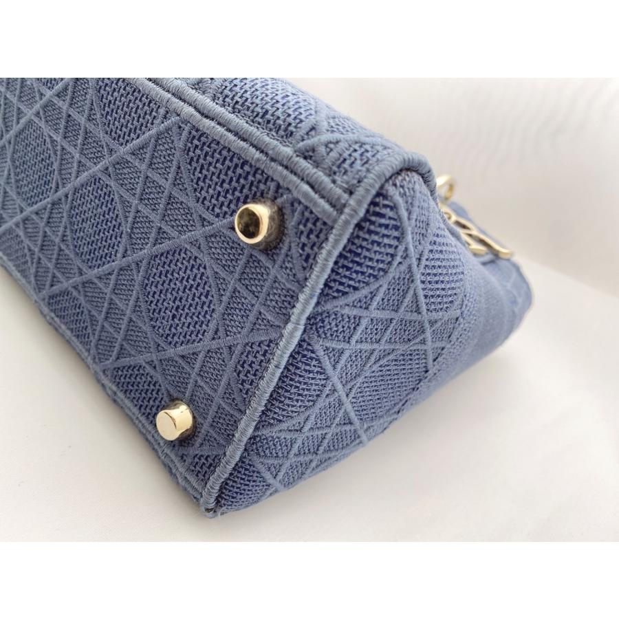 Lady Dior ディオール カナージュ LADY D-LITE ミディアムバッグ Lady Dior ディオール カナージュ LADY D-LITE ミディアムバッグ