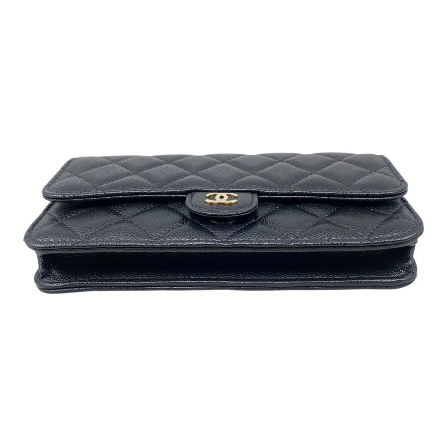 【美品】CHANEL マトラッセ キャビアスキン ショルダー　フォンケース CHANEL（シャネル） フォンケース マトラッセ ショルダーバッグ