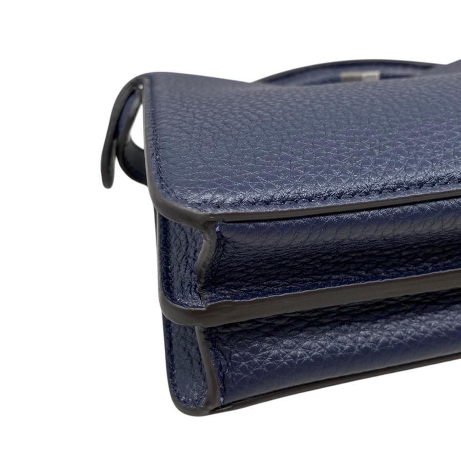 FENDI（フェンディ） ハンドバッグ ショルダーバッグ ピーカブー