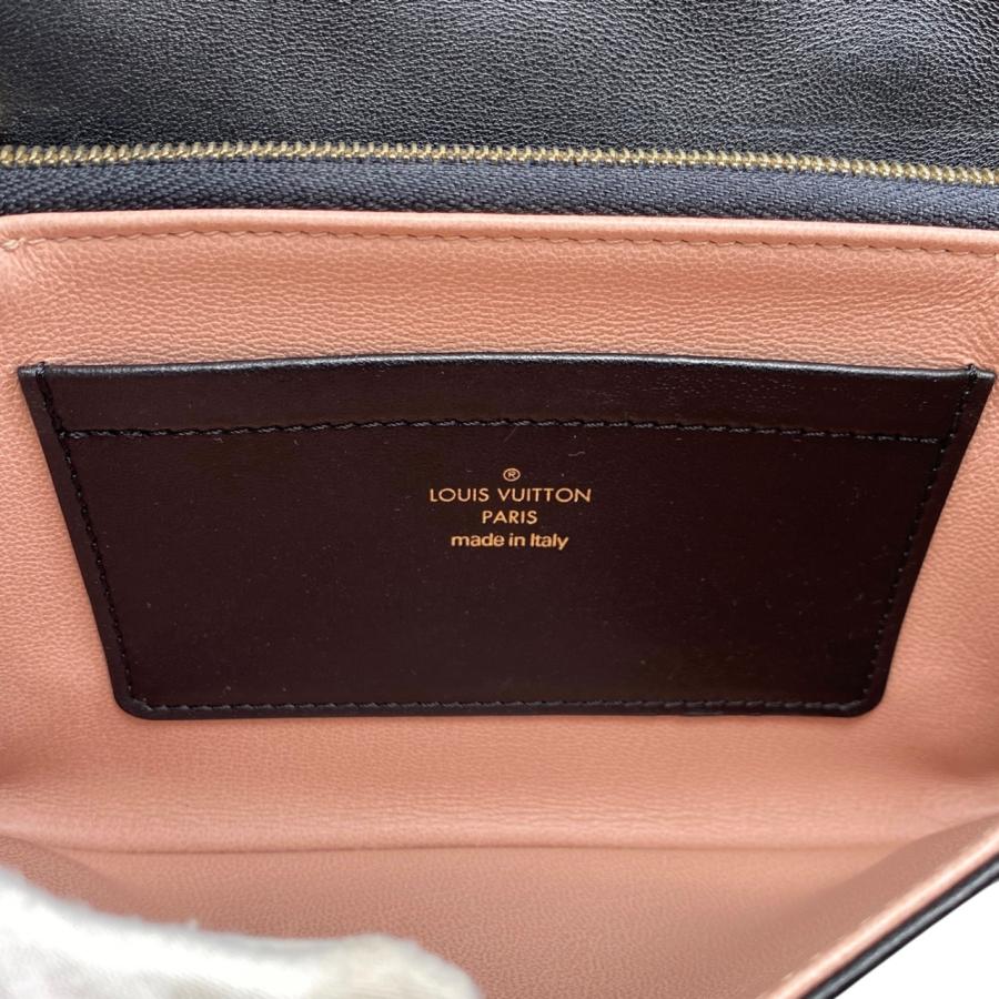 ヴィトン　ショルダーバッグ LOUIS VUITTON ルイヴィトン ショルダーバッグ ポシェット