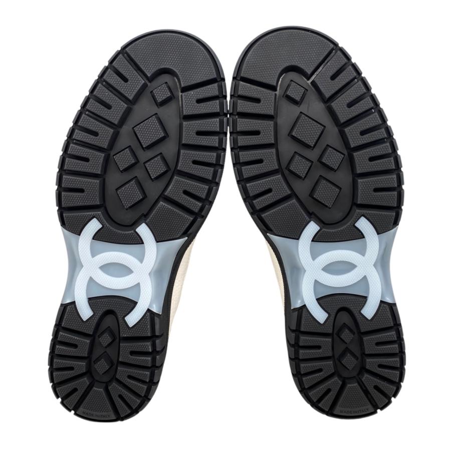 シャネルマトラッセスニーカー36 シャネル(CHANEL)シャネル マトラッセ スニーカー 靴 レディース