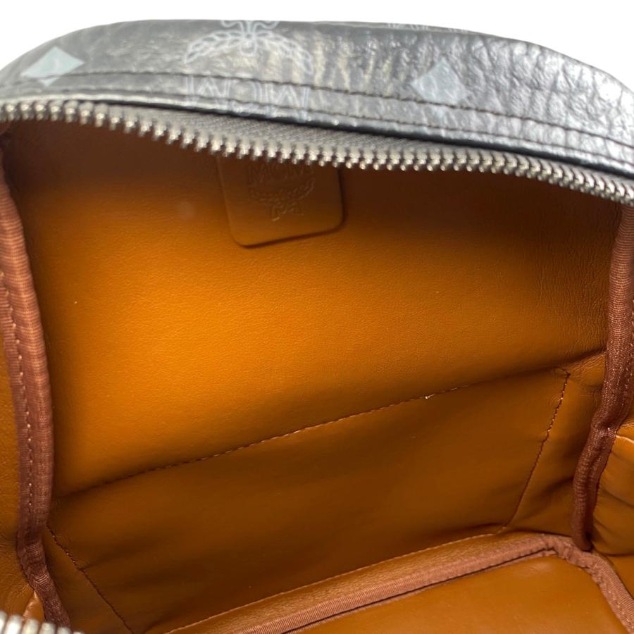 MCM（エムシーエム） リュックサック スターク サイドスタッズ バック