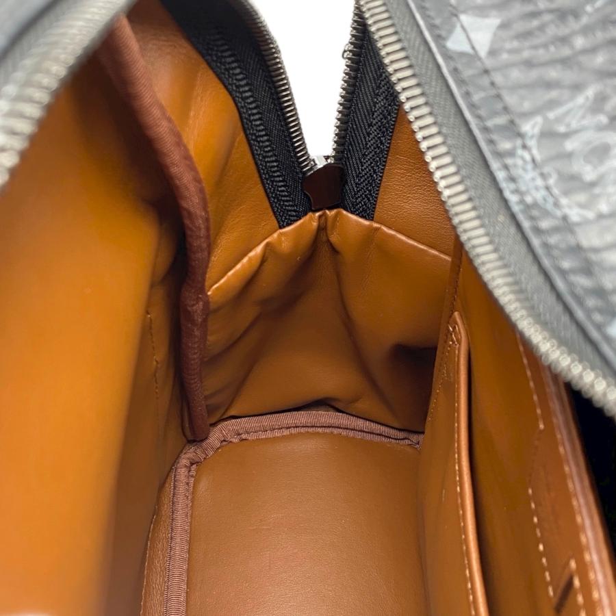 MCM（エムシーエム） リュックサック スターク サイドスタッズ バック