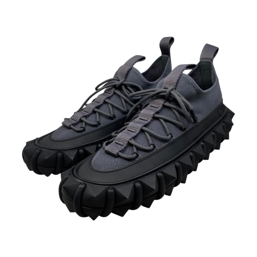 ヴァレンティノ ガラヴァーニ ×クレイググリーン ロックスタッズ ローカット スニーカー メンズ ディープグレー 41 レースアップ Valentino Garavani VALENTINO GARAVANI（ヴァレンティノ ガラヴァーニ） ヴァレンティノ