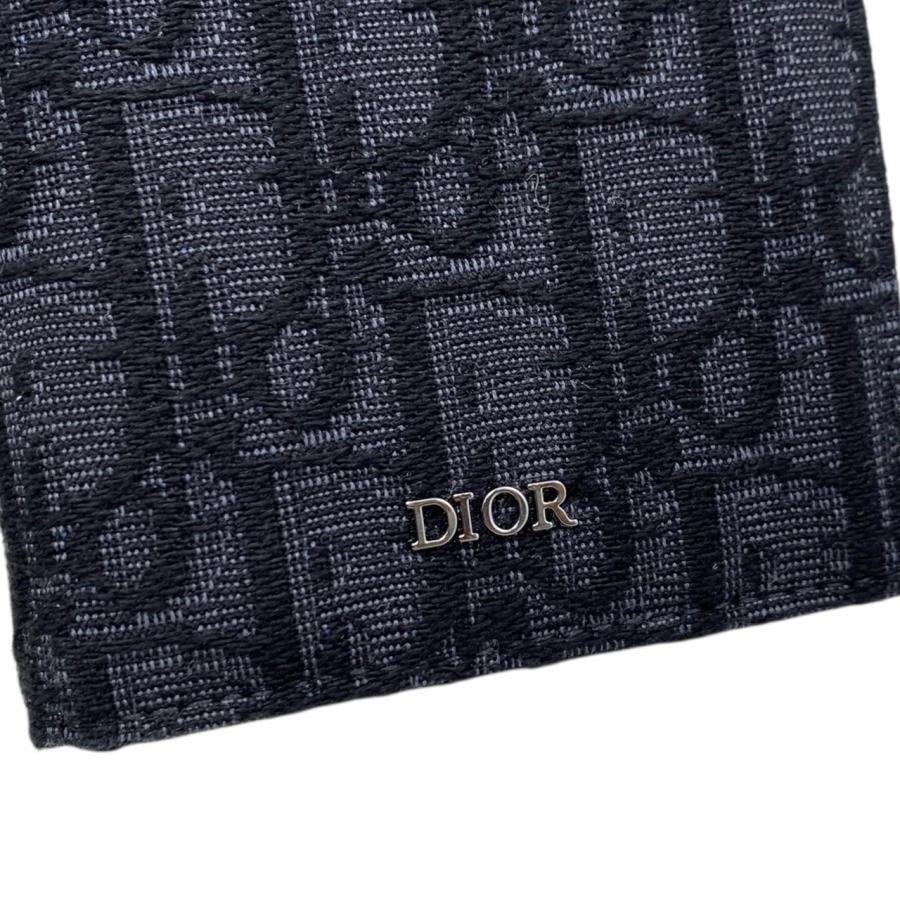 Christian Dior（クリスチャン・ディオール） 2つ折り長財布