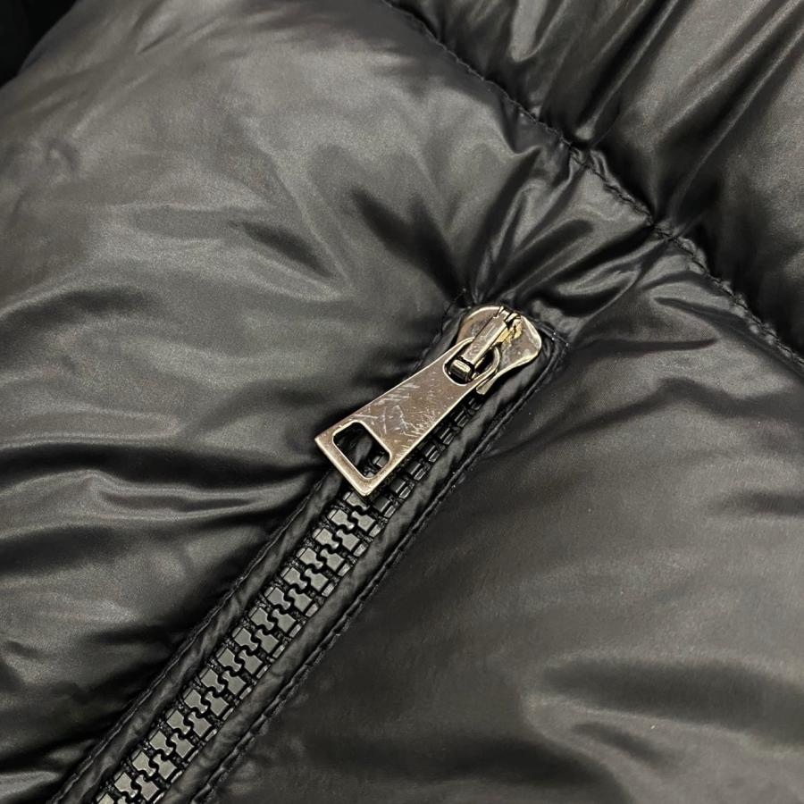 MONCLER（モンクレール） ダウンジャケット シャンボン H20931A00048