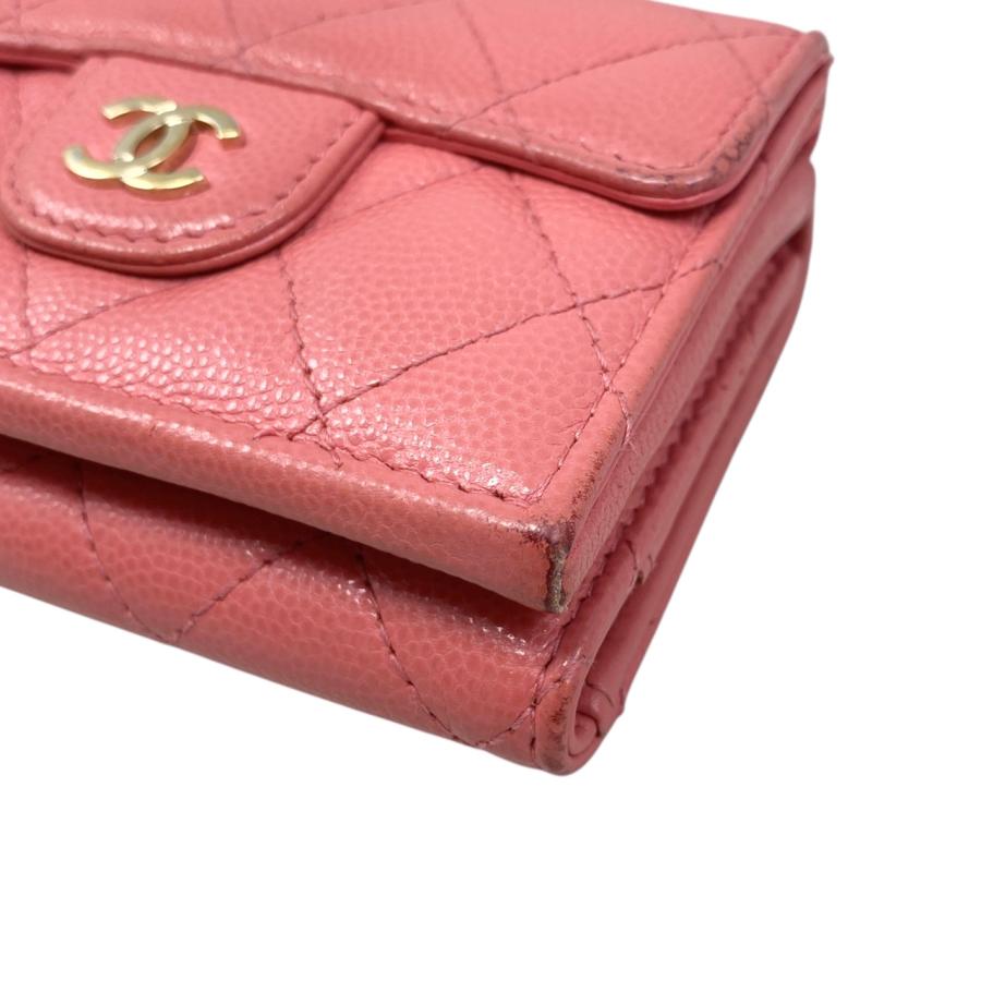 CHANEL シャネル マトラッセ クラシック スモール フラップ ウォレット 三つ折り財布 ピンク AP0230 レディース【中古】 CHANEL（シャネル） マトラッセ クラシック スモール フラップ
