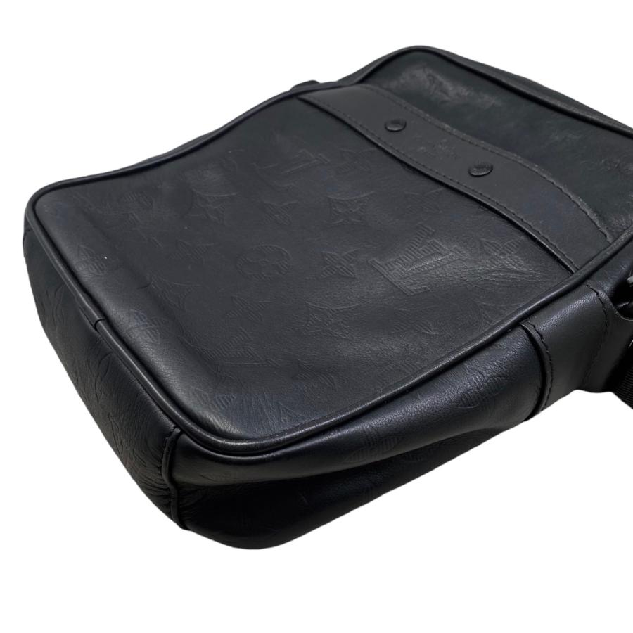 LOUIS VUITTON（ルイ・ヴィトン） ショルダーバッグ ダヌーブPM M43681