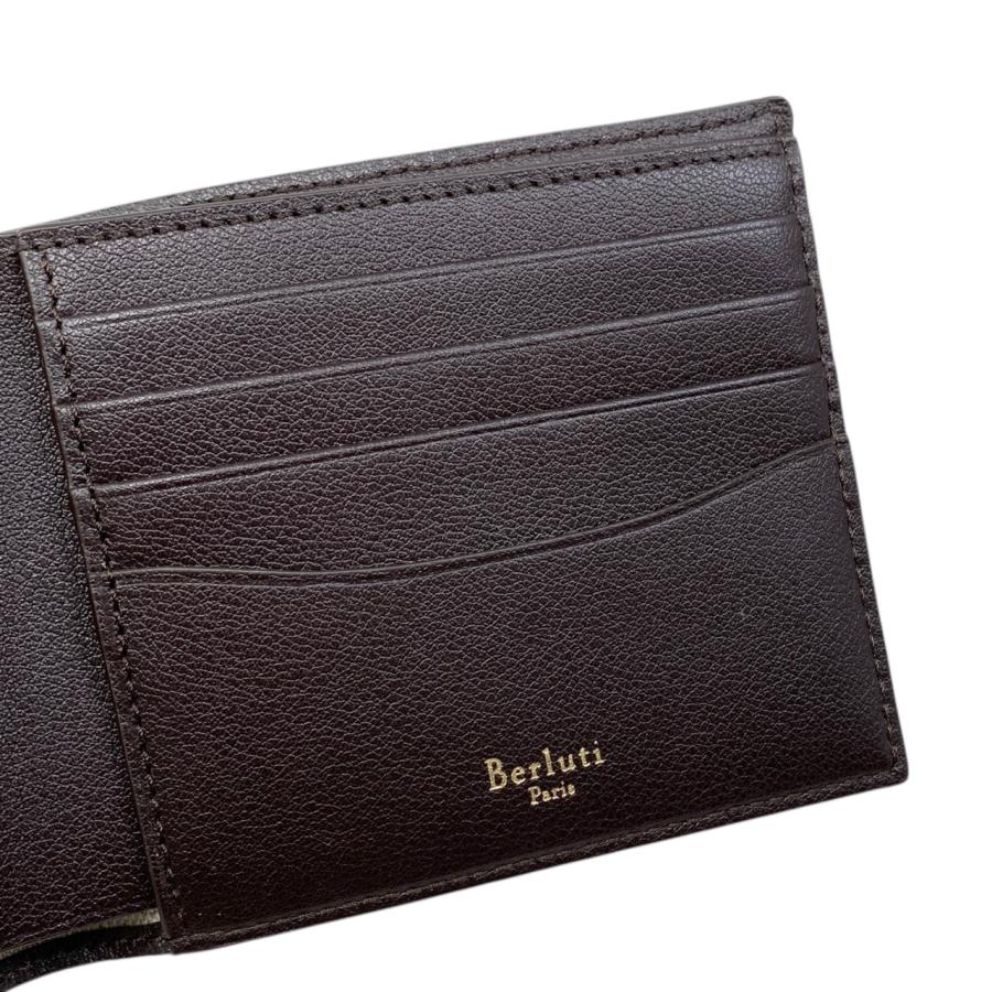 BERLUTI ブラック 二つ折り財布　マコレ Berluti（ベルルッティ） 2つ折り財布 マコレ フラップ コンパクト
