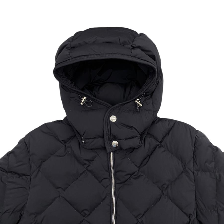 MONCLER（モンクレール） ダウンジャケット セコード E20914131095