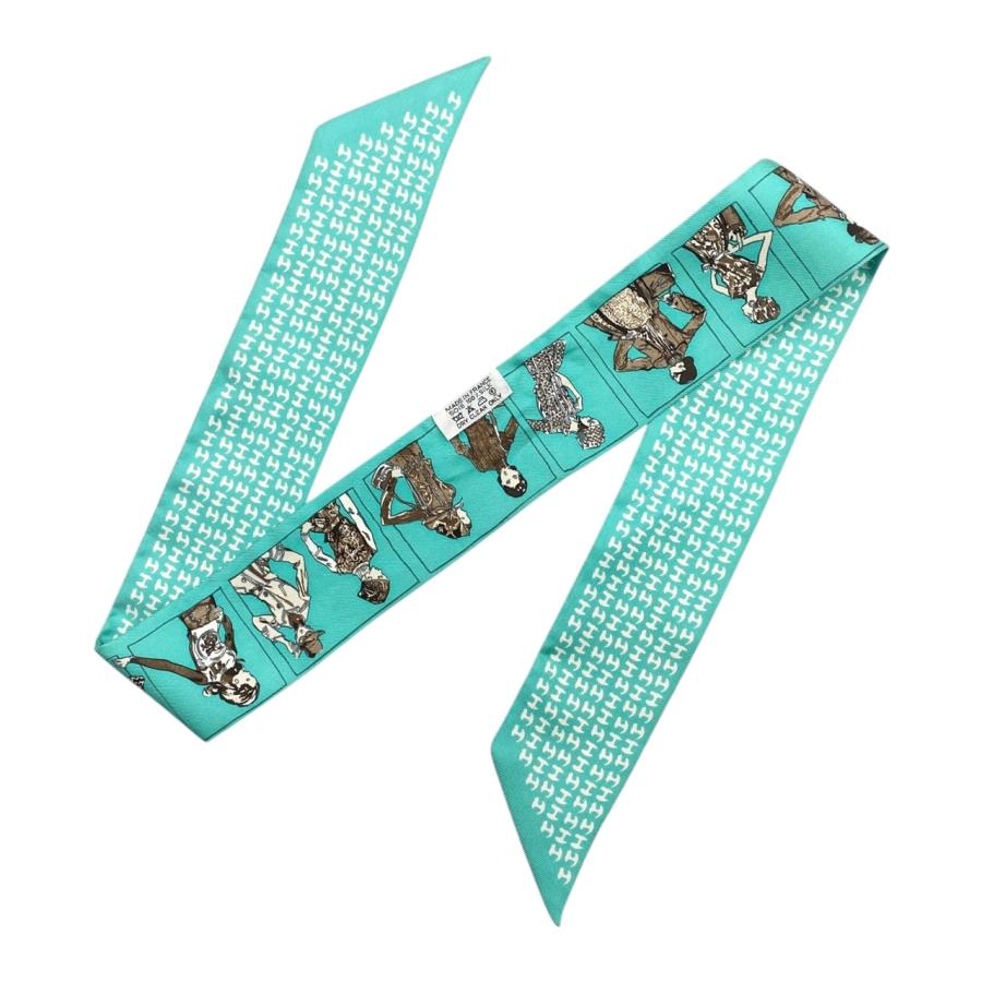 HERMES（エルメス） シルクスカーフ ツイリー エルメスを纏った人