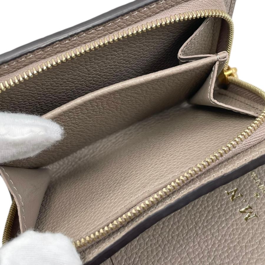 LOUIS VUITTON（ルイ・ヴィトン） 2つ折り財布 ポルトフォイユ・クレア