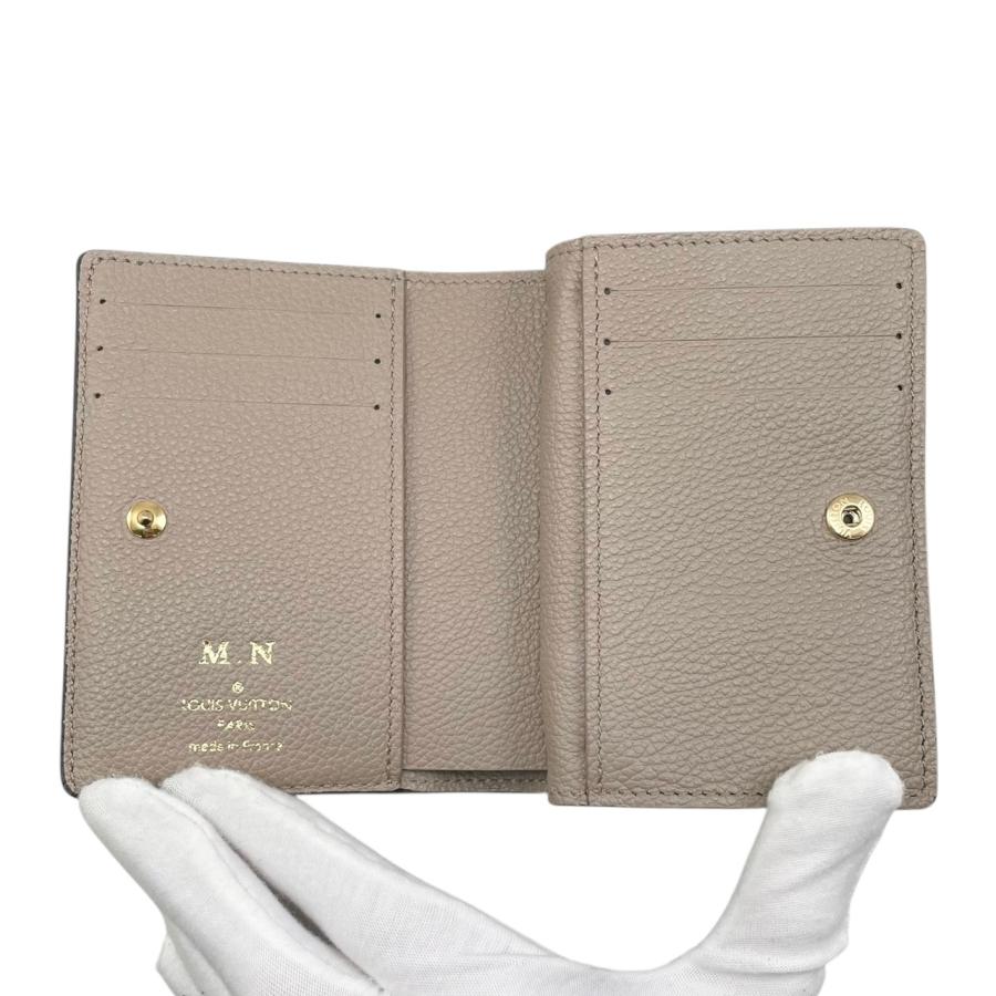 LOUIS VUITTON（ルイ・ヴィトン） 2つ折り財布 ポルトフォイユ・クレア