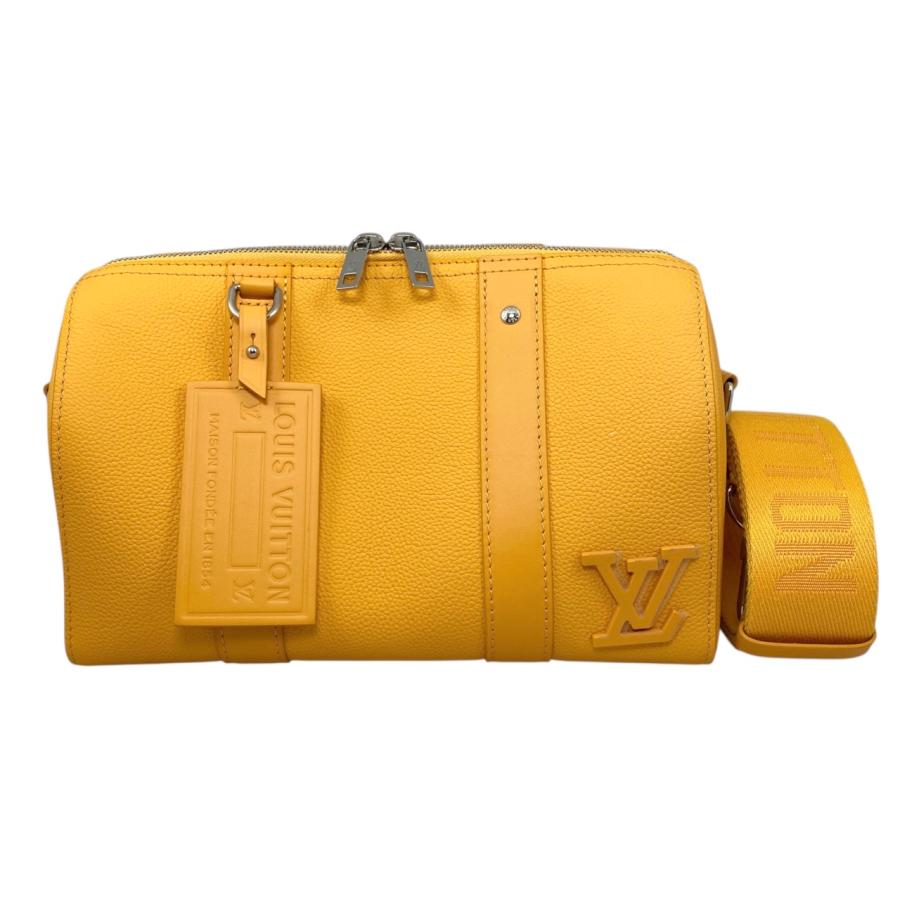 LOUIS VUITTON（ルイ・ヴィトン） ショルダーバッグ シティ キーポル